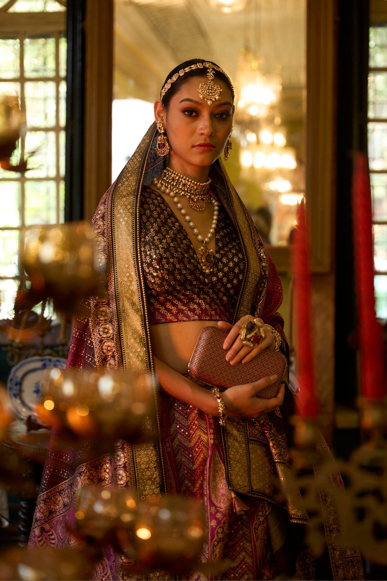 Deepika Padukone Wears 30 Lakh Rupees Lehenga And 400 Kg Gold Jewellery In  Ghoomar Song - Amar Ujala Hindi News Live - 30 लाख का लहंगा पहनकर नाची  'पद्मावती', 400 किलो सोने की बनीं है ज्वैलरी