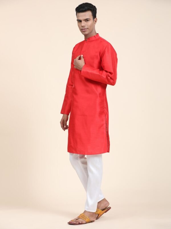 red-kurta