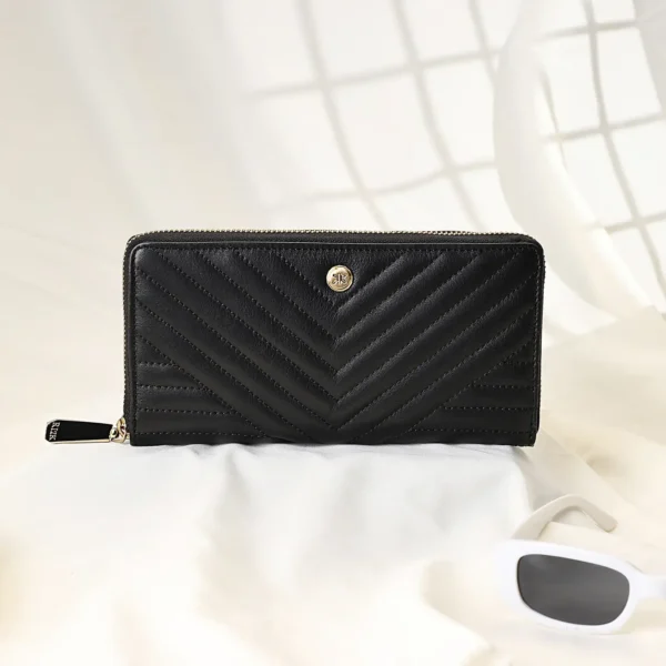 RI2K Women Genuine Leather Quilted Black Zip Around Purse - Image 8