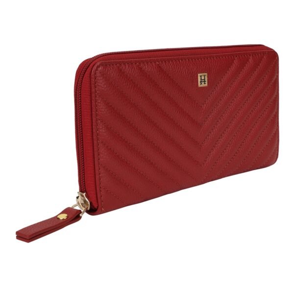 Hiroshi Quilted Signature Red Zip Around Purse - Image 3