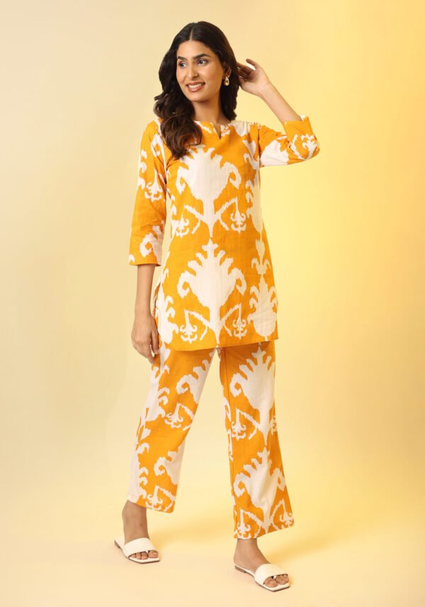 Yellow Motif Organic Printed Pure Cotton Loungewear Set - Image 3