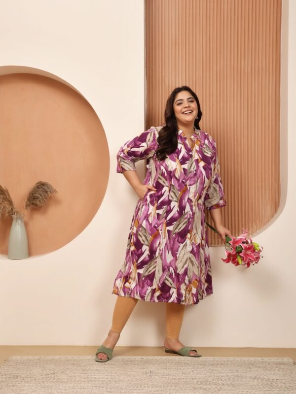 Plus Size LAVENDER Cotton Print Long Kurta - Image 4