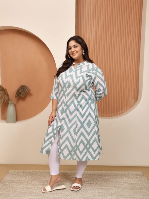 Plus Size BLUE Cotton Print Long Kurta - Image 3