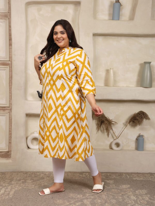 Plus Size YELLOW Cotton Print Long Kurta - Image 2