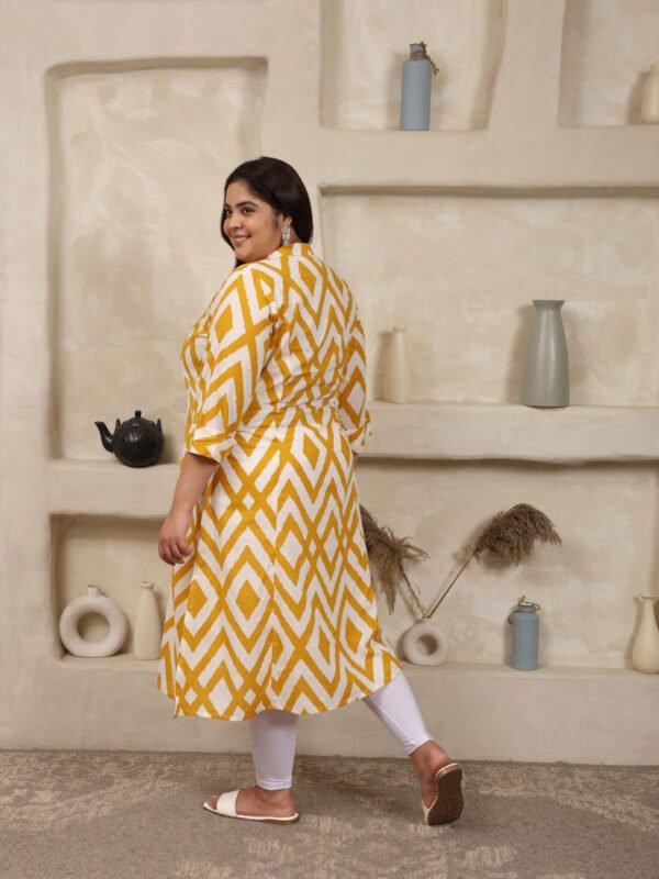 Plus Size YELLOW Cotton Print Long Kurta - Image 5