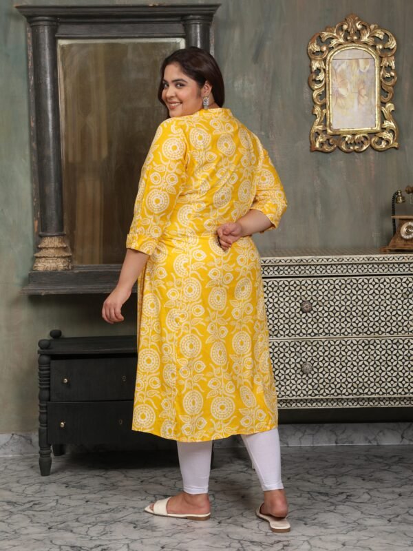 Plus Size YELLOW Cotton Print Long Kurta - Image 4