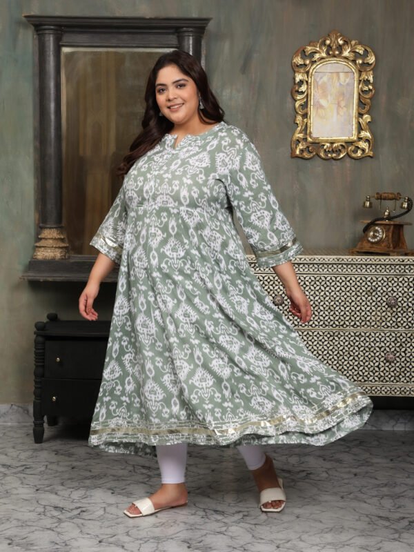 Plus Size Grey Cotton Print Gown - Image 6