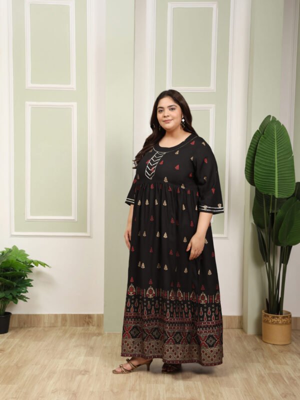 Plus Size Black Cotton Print Gown - Image 6
