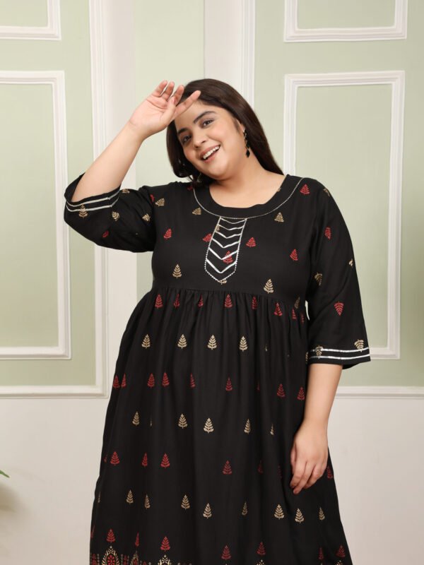 Plus Size Black Cotton Print Gown - Image 2