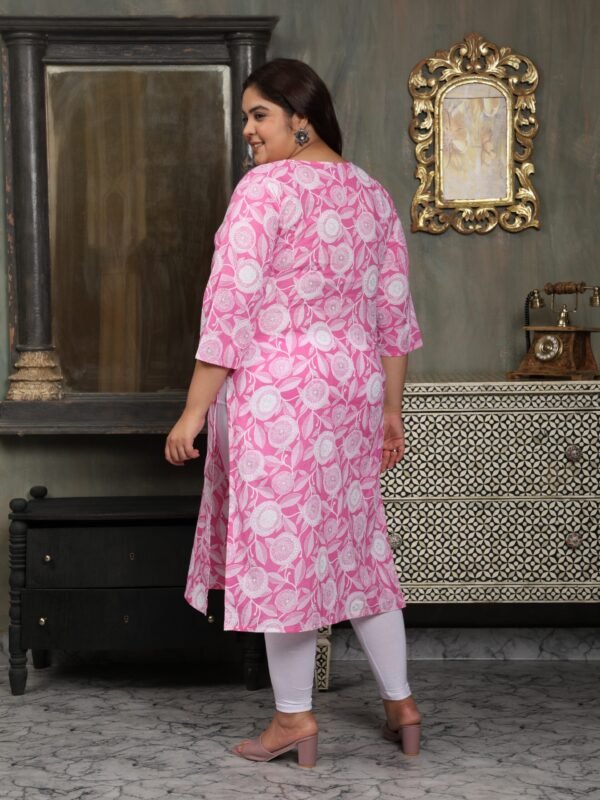 Plus Size Pink Cotton Print Long Kurti - Image 2