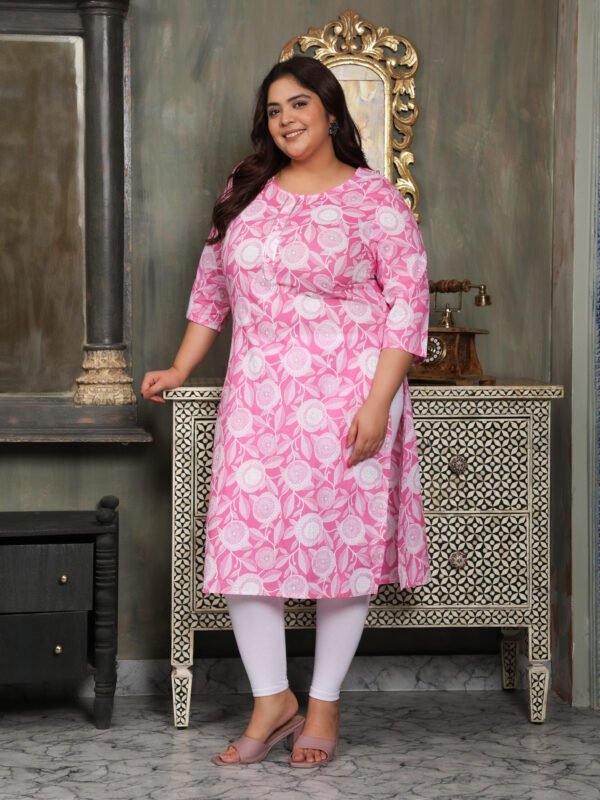 Plus Size Pink Cotton Print Long Kurti - Image 5
