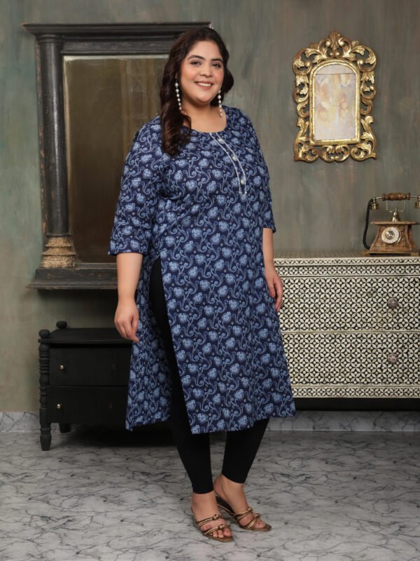 Plus Size Blue Cotton Print Long Kurti - Image 2