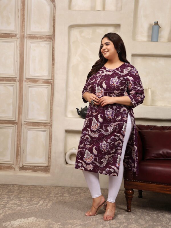 Plus Size Lavender Cotton Print Long Kurti - Image 2