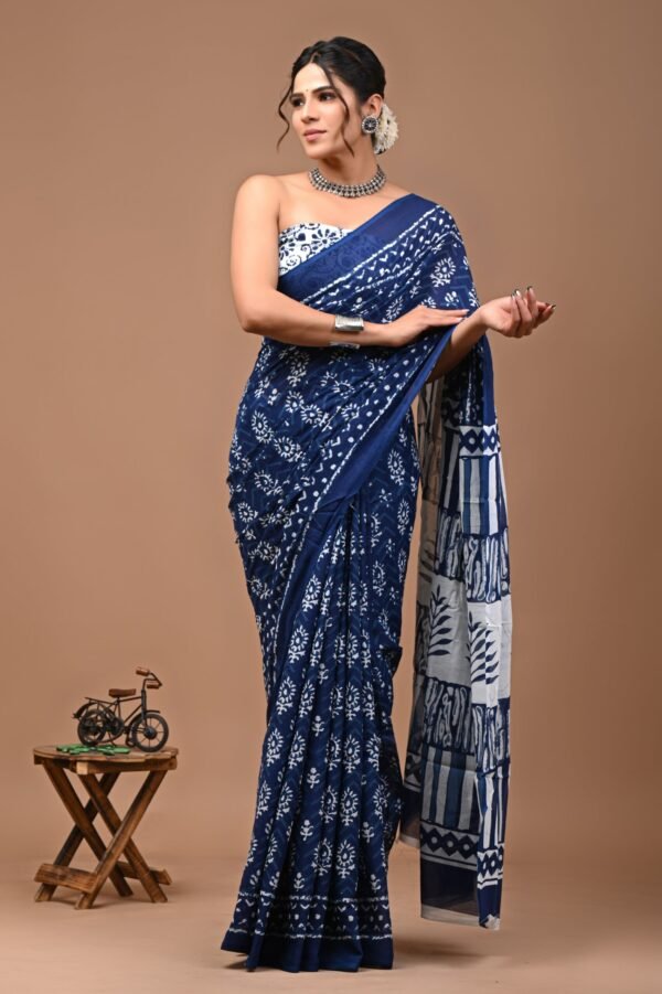 Printed Pure Cotton Mulmul Saree With Blouse - Image 4