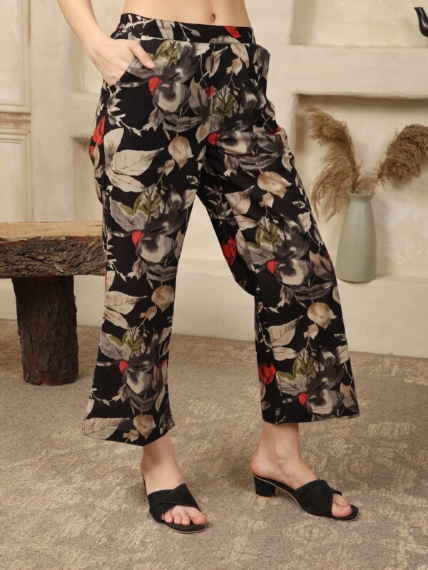 Top and Palazzos set - Image 5