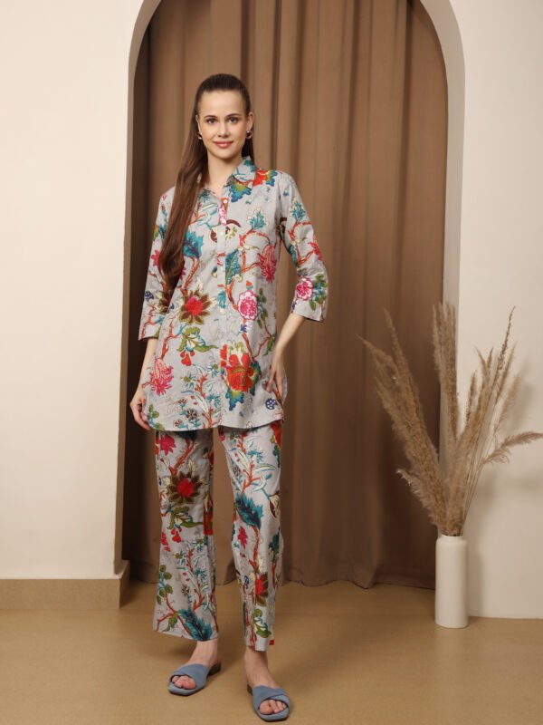 Top and Palazzos set - Image 2