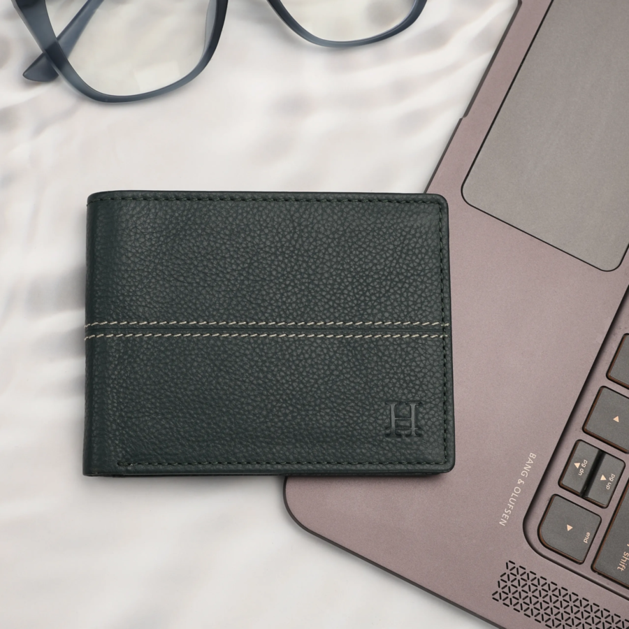 Green Bi Fold Business Cards Wallet
