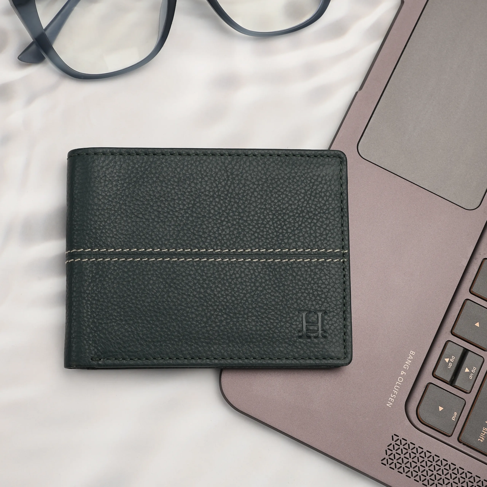 Green Bi Fold Business Cards Wallet