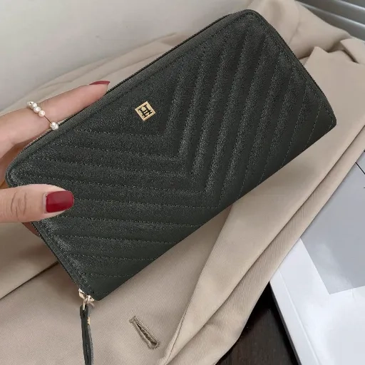 Akita Quilted Signature Green Zip Around Purse