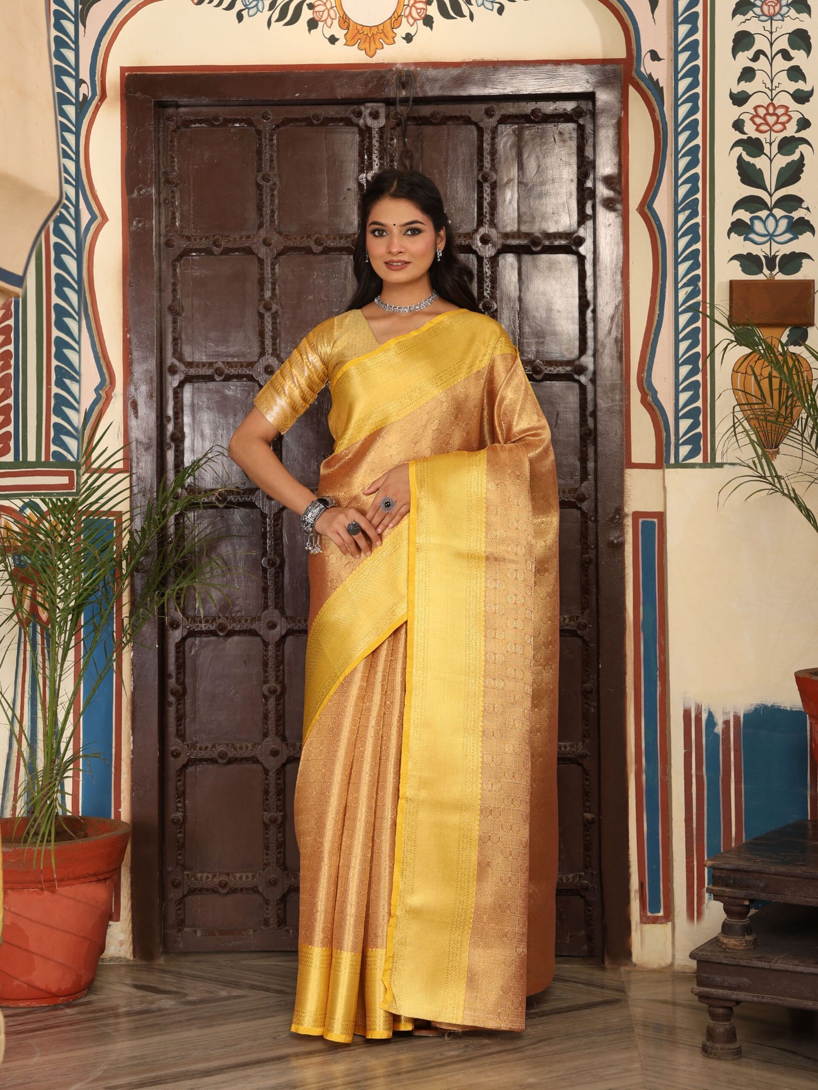 JACQUARD Saree - GOLDEN - Image 5
