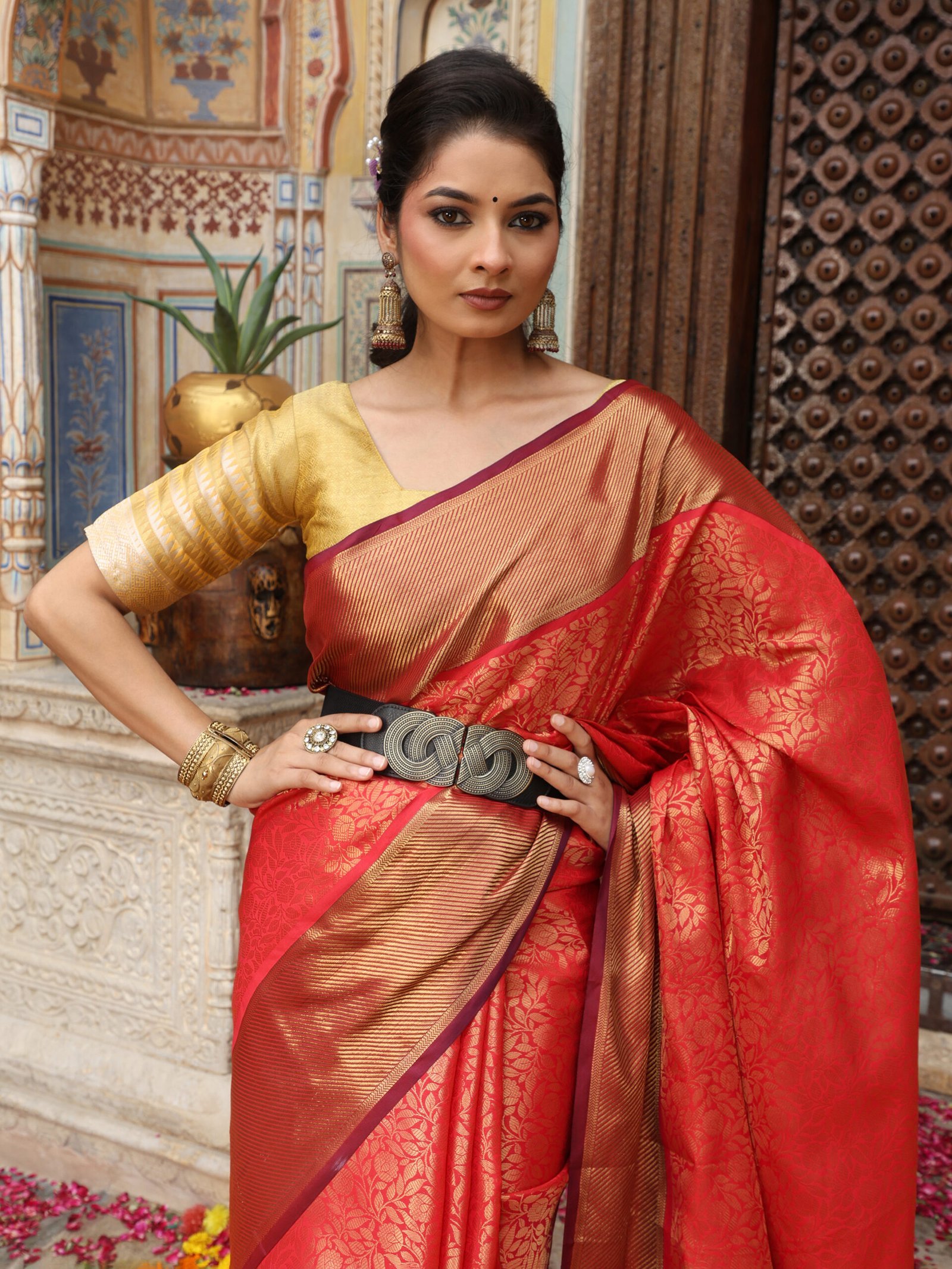 JACQUARD Saree - RED - Image 4