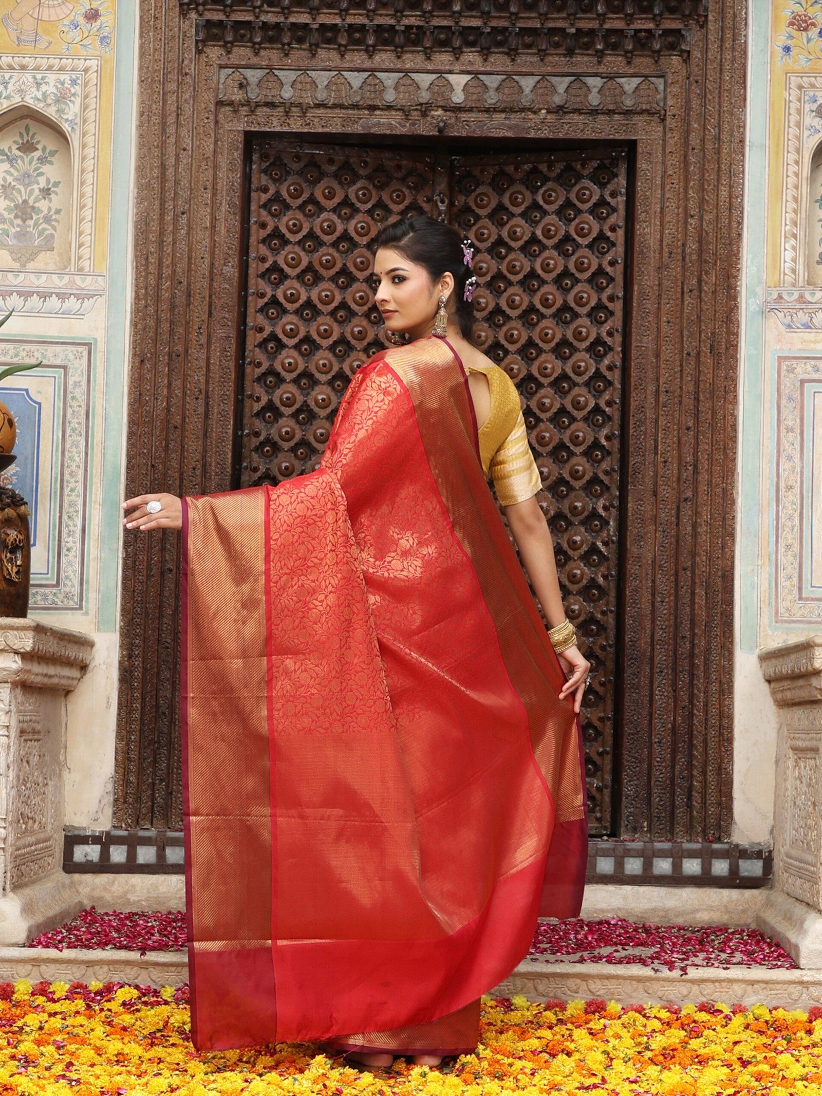 JACQUARD Saree - RED - Image 3
