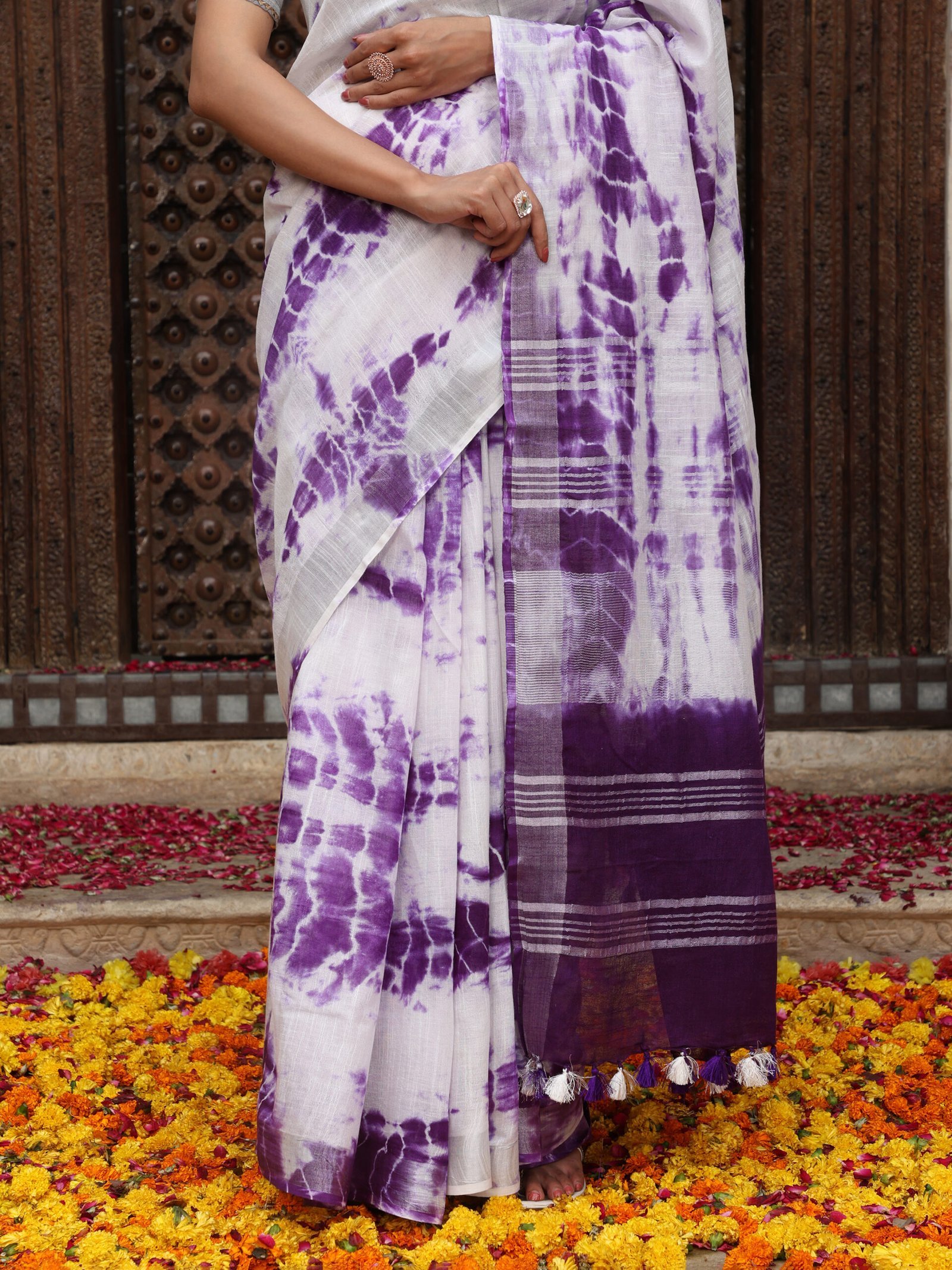 SOLID Saree - PURPLE - Image 11