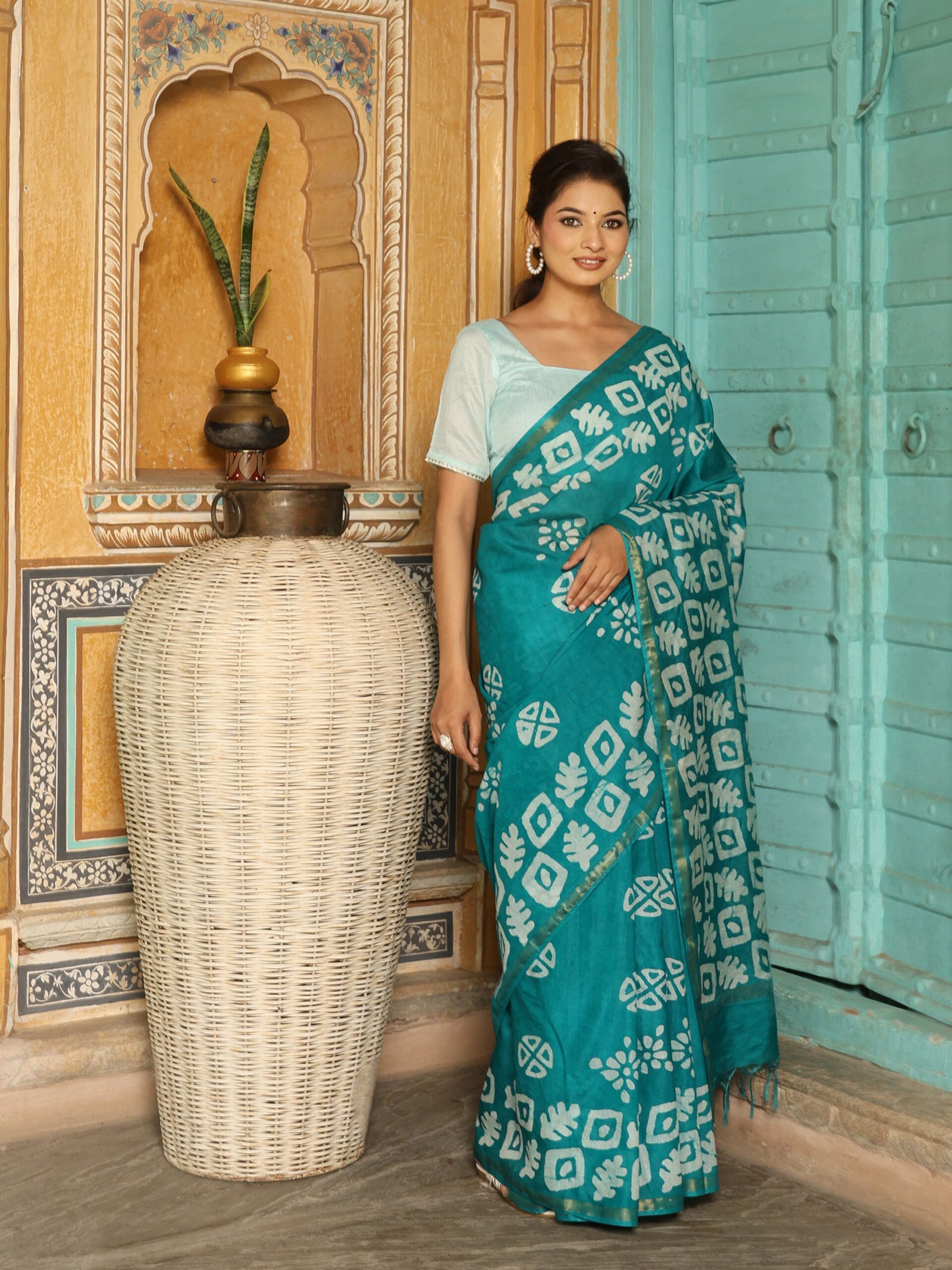 PRINT Saree - RAMA GREEN - Image 6