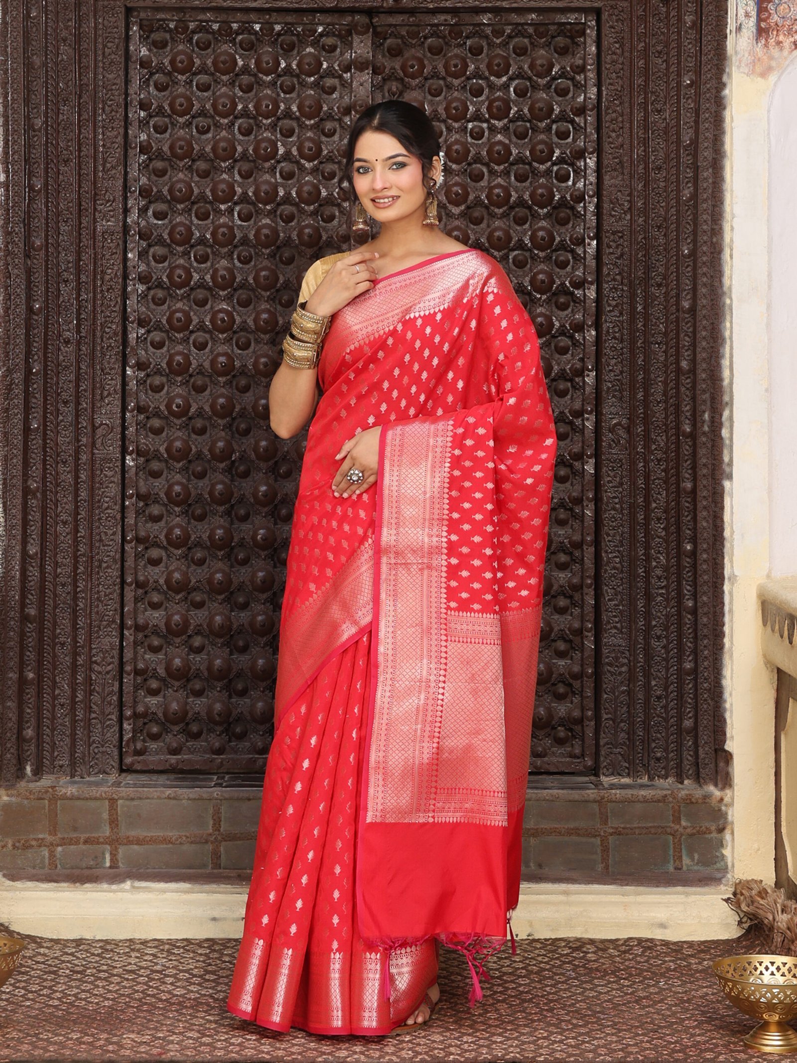 JACQUARD Saree - RED - Image 7