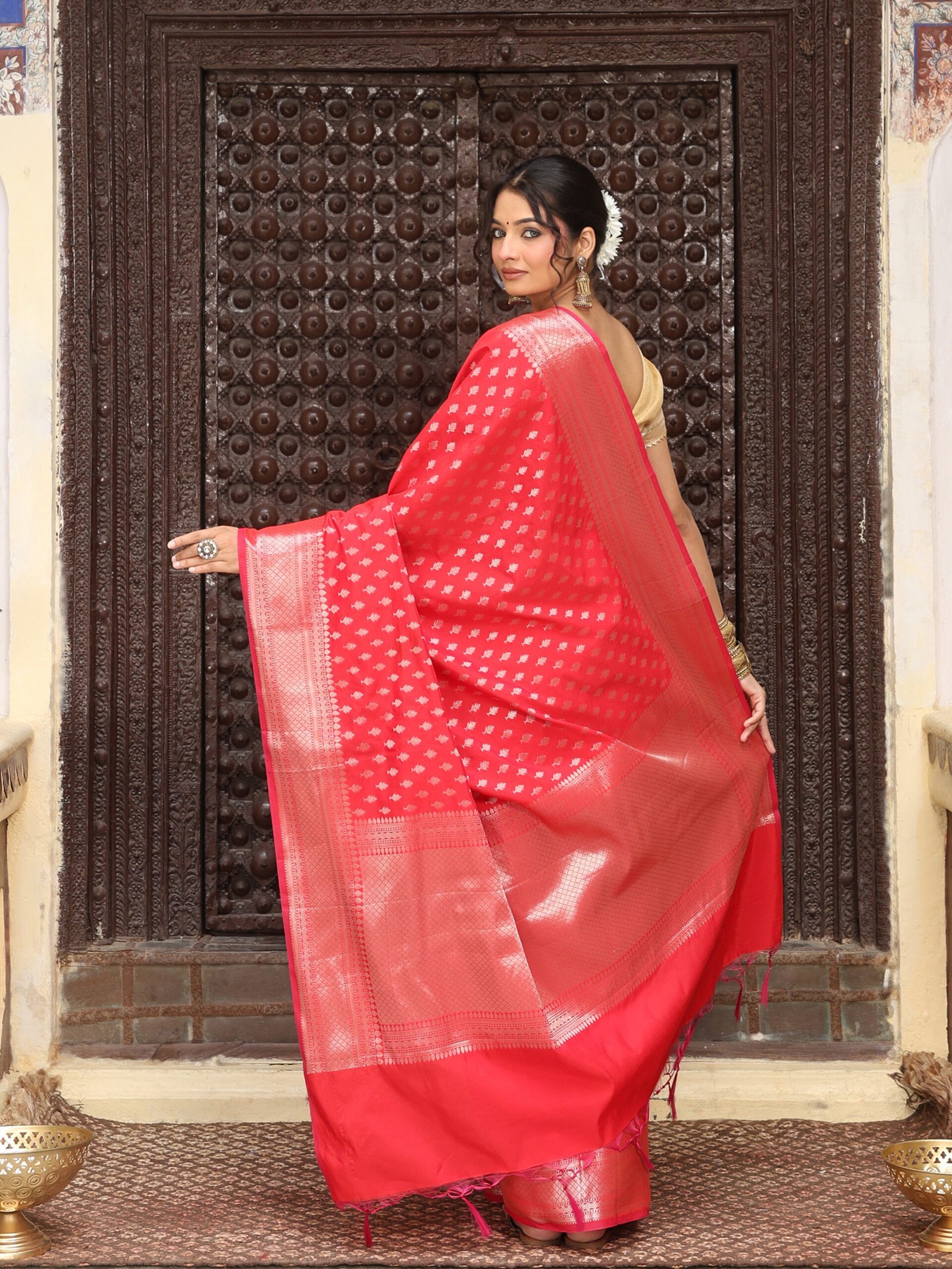 JACQUARD Saree - RED - Image 3
