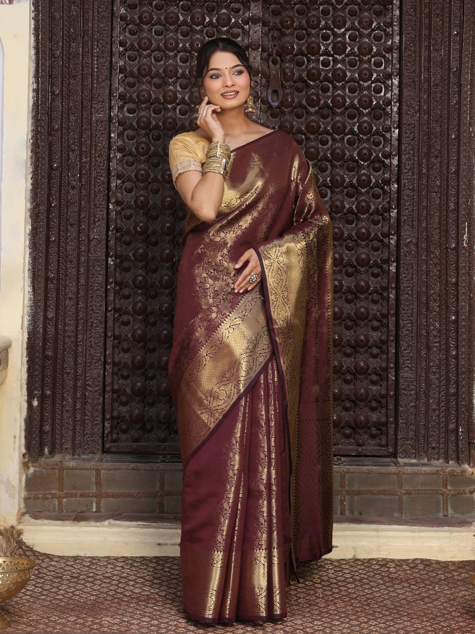 JACQUARD Saree - BROWN - Image 6