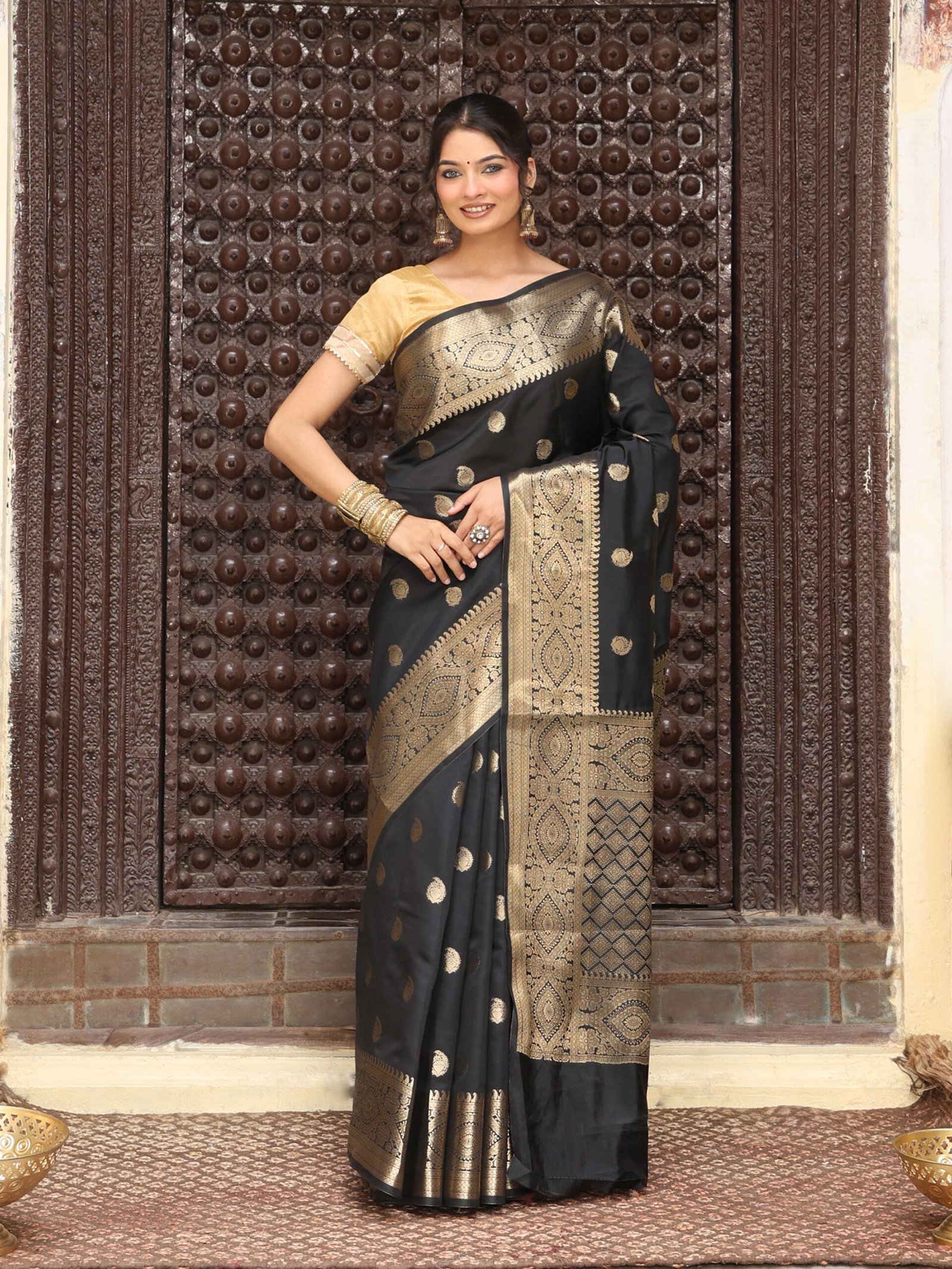 JACQUARD Saree - GREEN - Image 8