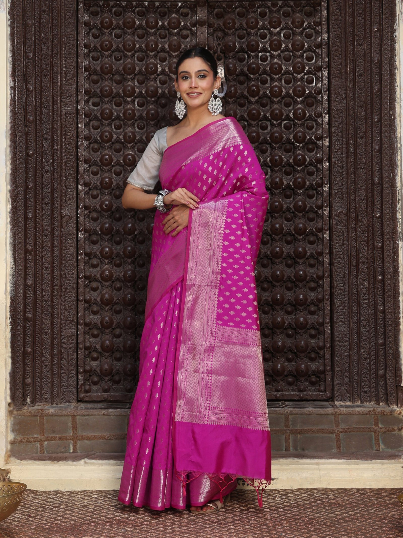 JACQUARD Saree - PINK - Image 7