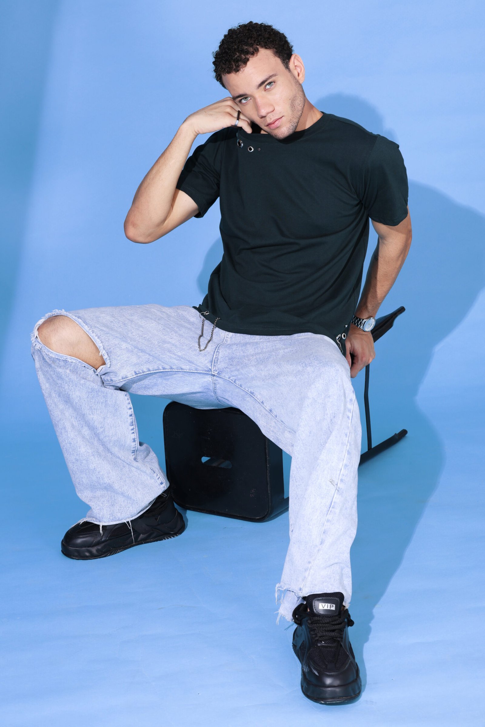 Handcuffs Eyelet T shirt - Image 3