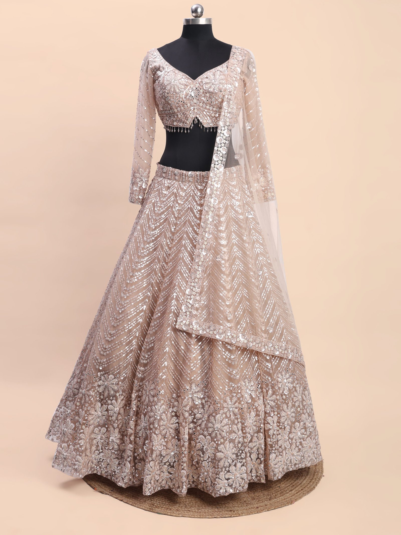 Elegant bridal lehenga for wedding
