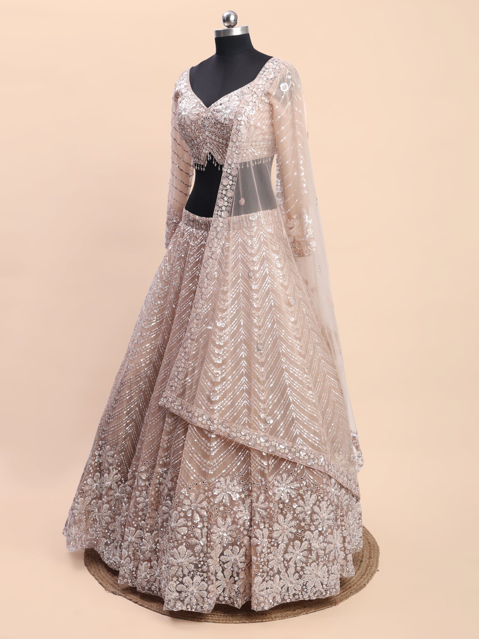 Elegant bridal lehenga for wedding - Image 3