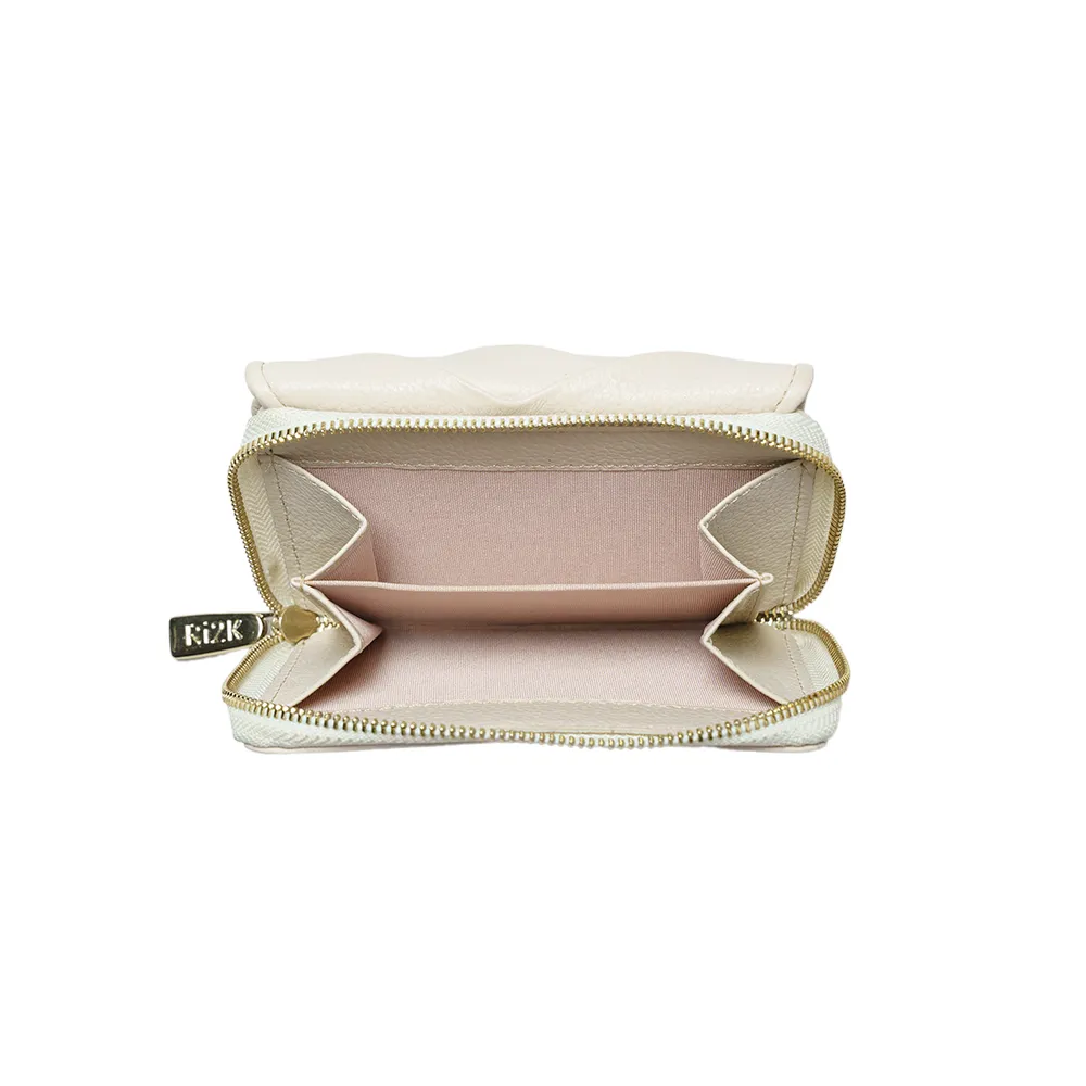 Cream Pleated Leather Bi Fold Purse - Image 3