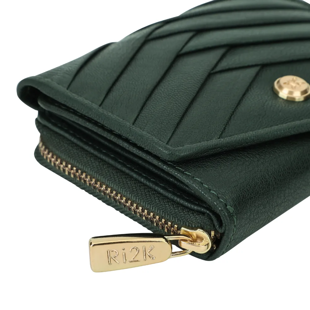 Green Pleated Leather Bi Fold Purse - Image 6