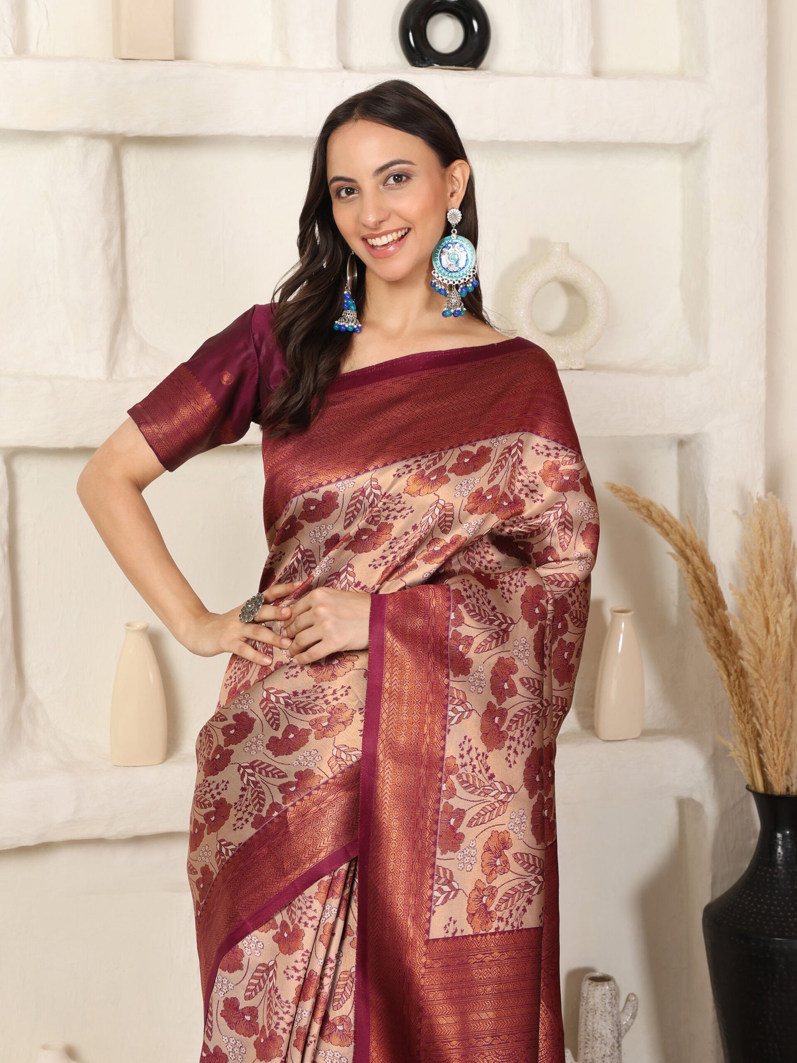 Banarasi Komal Beige Maroon Printed Silk Saree - Image 3