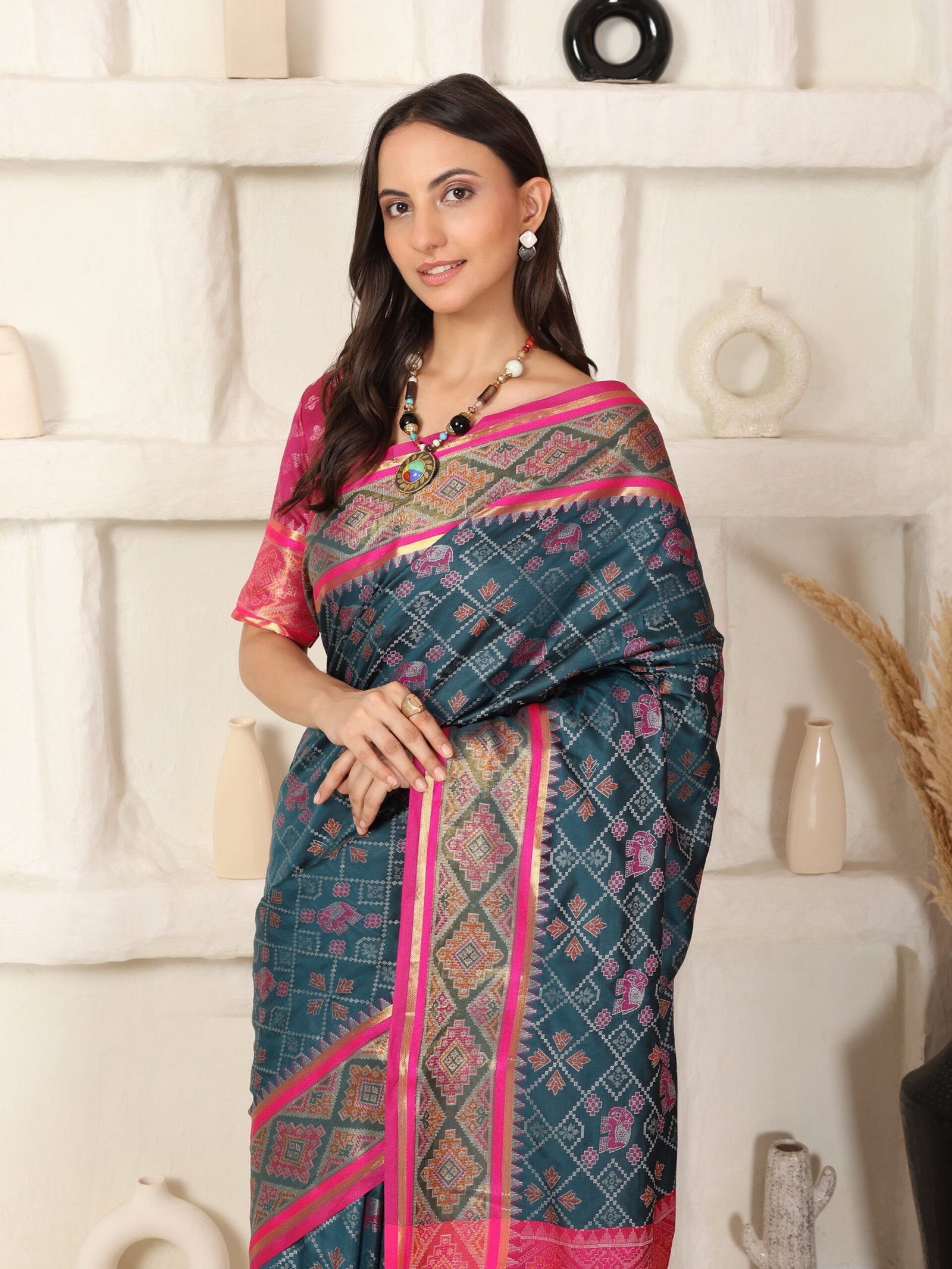 Banarasi Patola Hathi Morpeach Silk Saree - Image 6