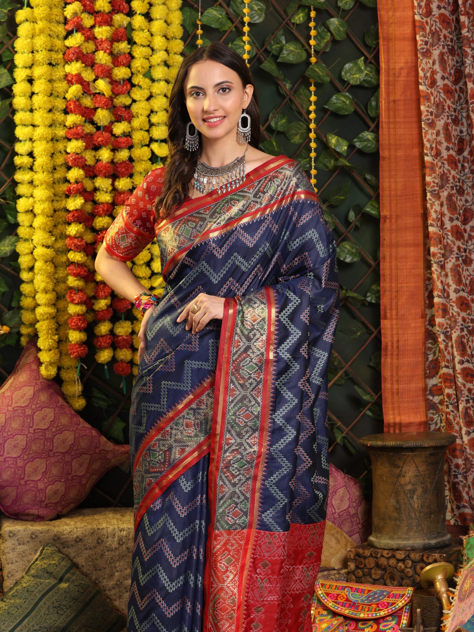Banarasi Patola Zik Zak Printed Blue Silk Saree - Image 7