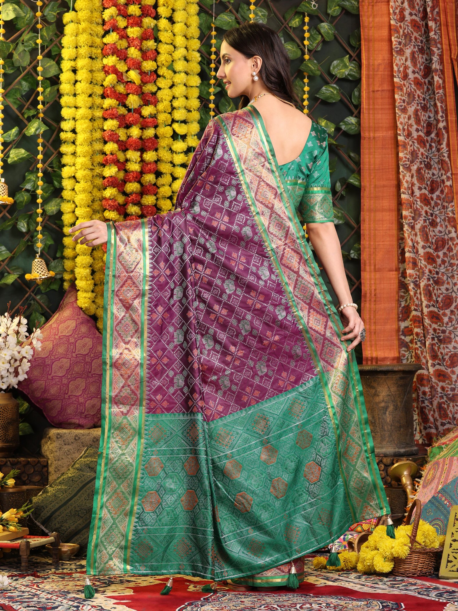Banarasi Zik Zak Wine Printed Silk Saree - Image 2