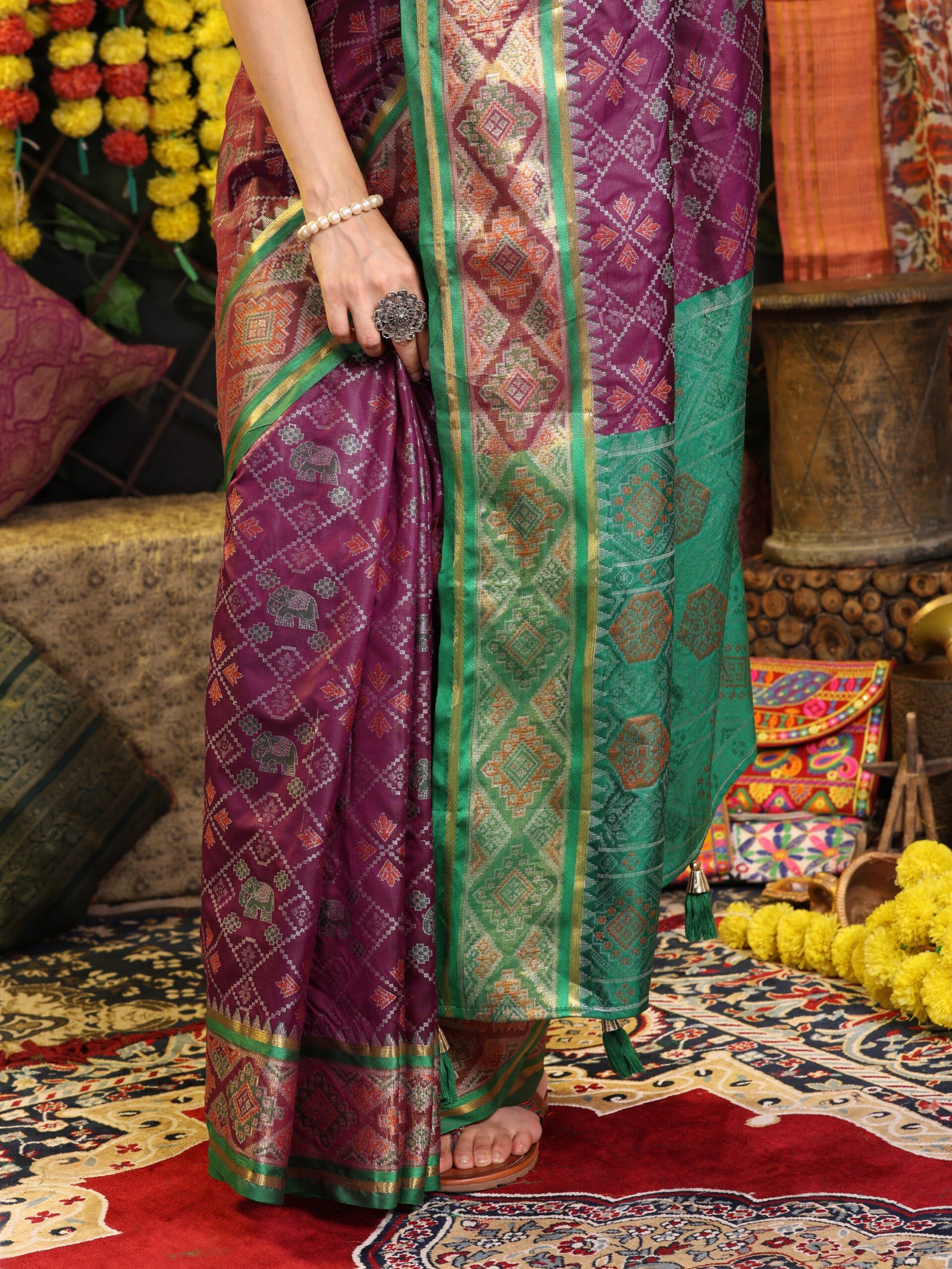Banarasi Zik Zak Wine Printed Silk Saree - Image 6