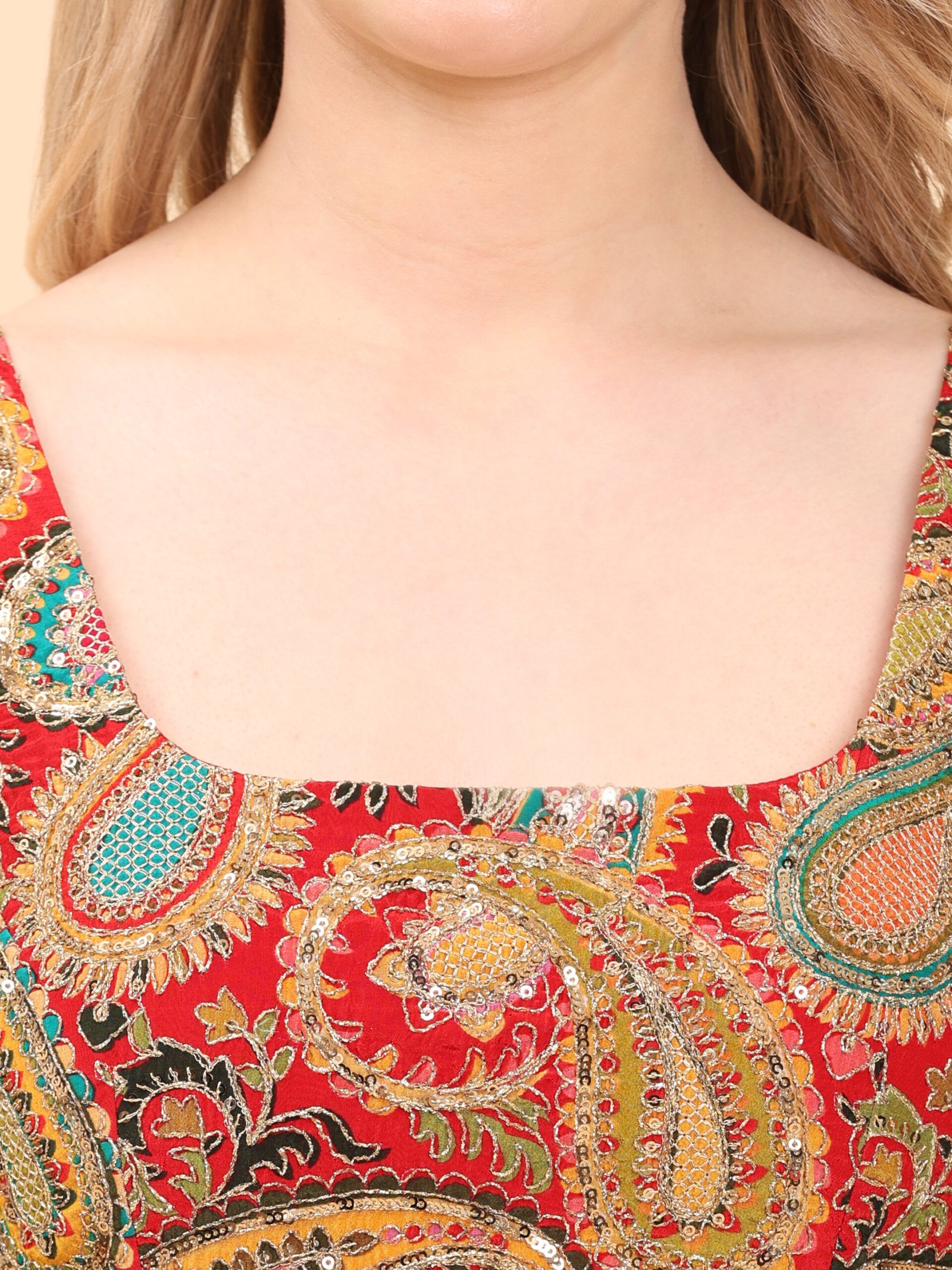 Royal Radiance Red Embroidered Kurta Set - Image 6