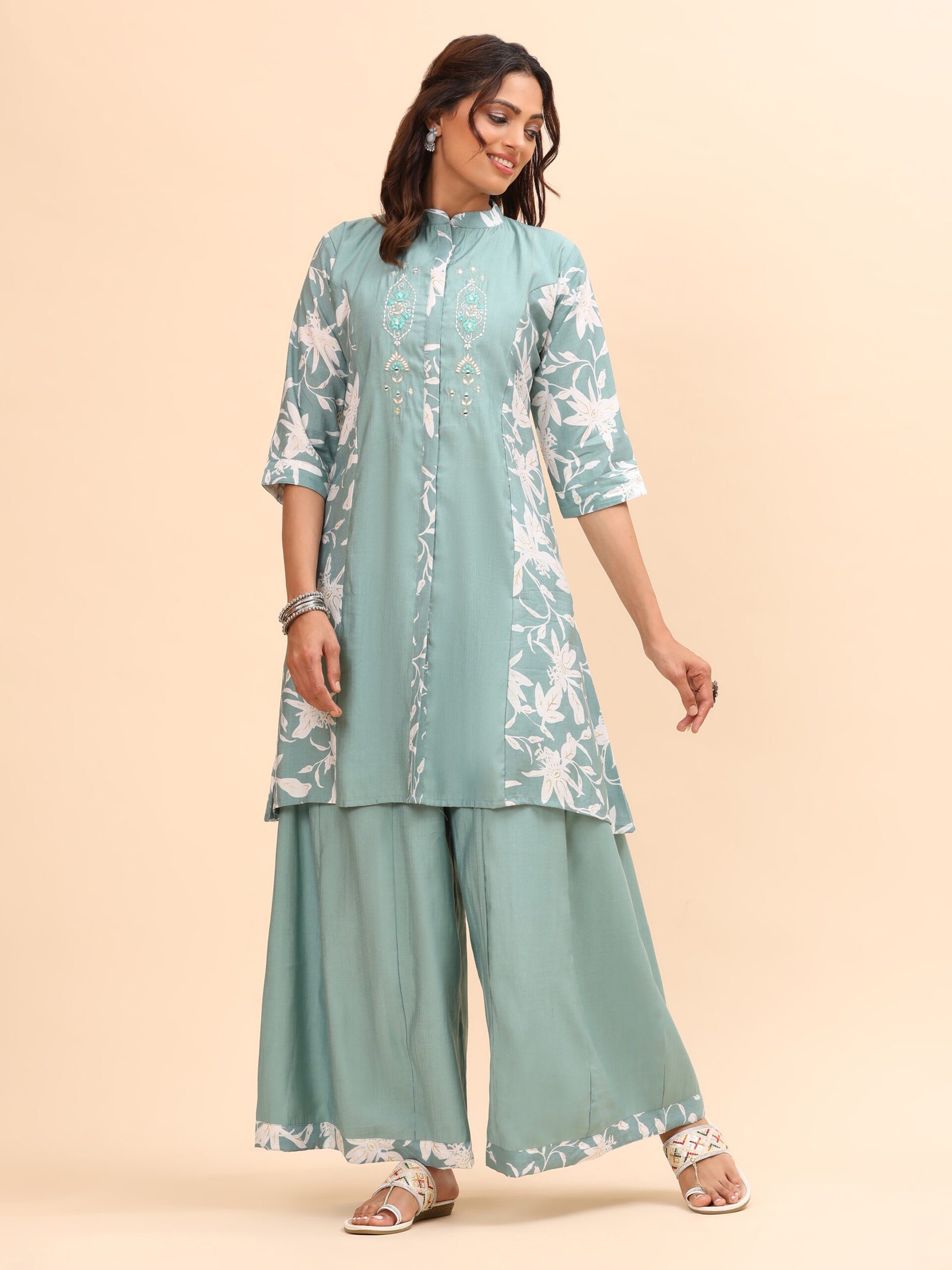 Mint Green Floral Kurta Set - Image 4