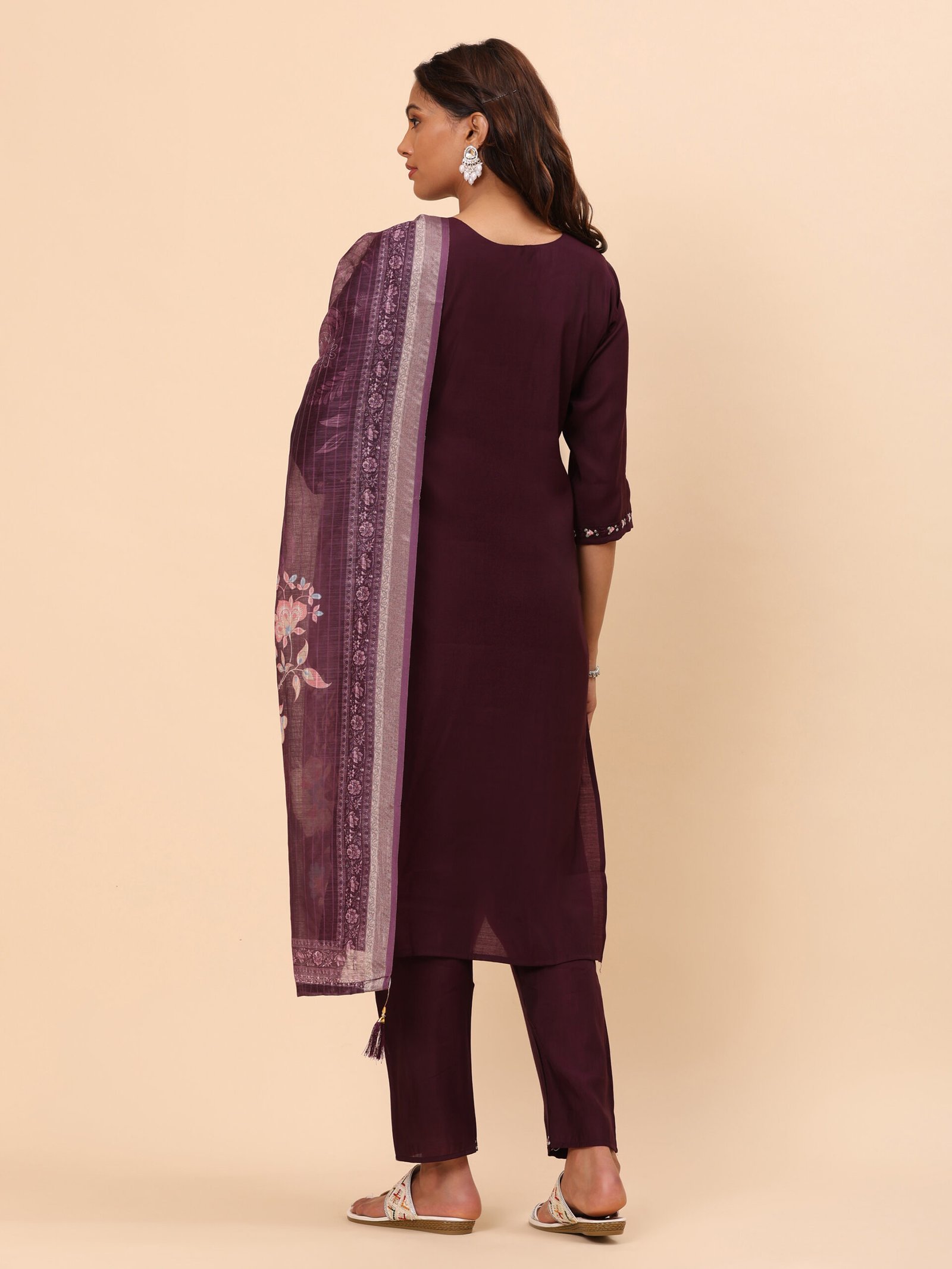Plum Blossom Embroidered Cotton Kurta Set - Image 6
