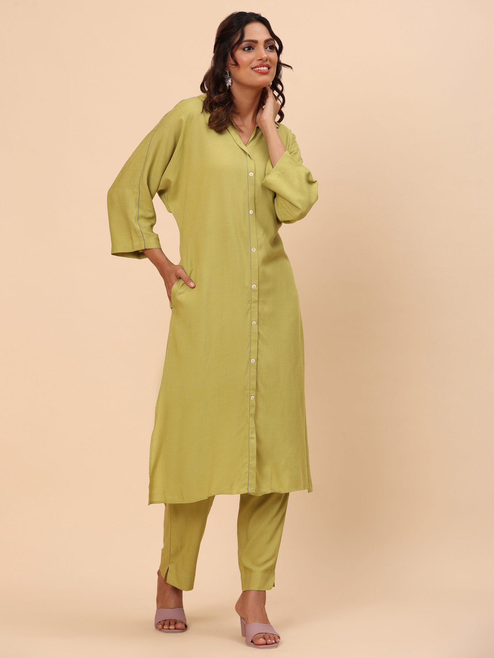 Lemon Olive Relaxed Fit Kurta Set - Image 3