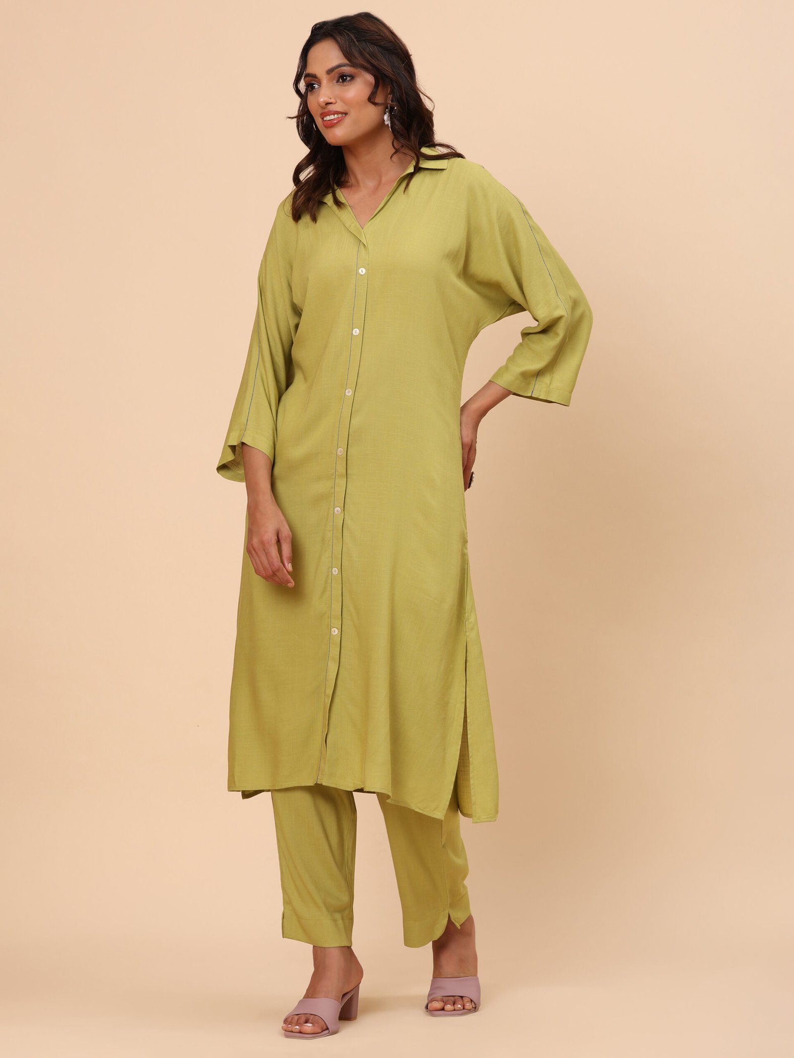 Lemon Olive Relaxed Fit Kurta Set - Image 4
