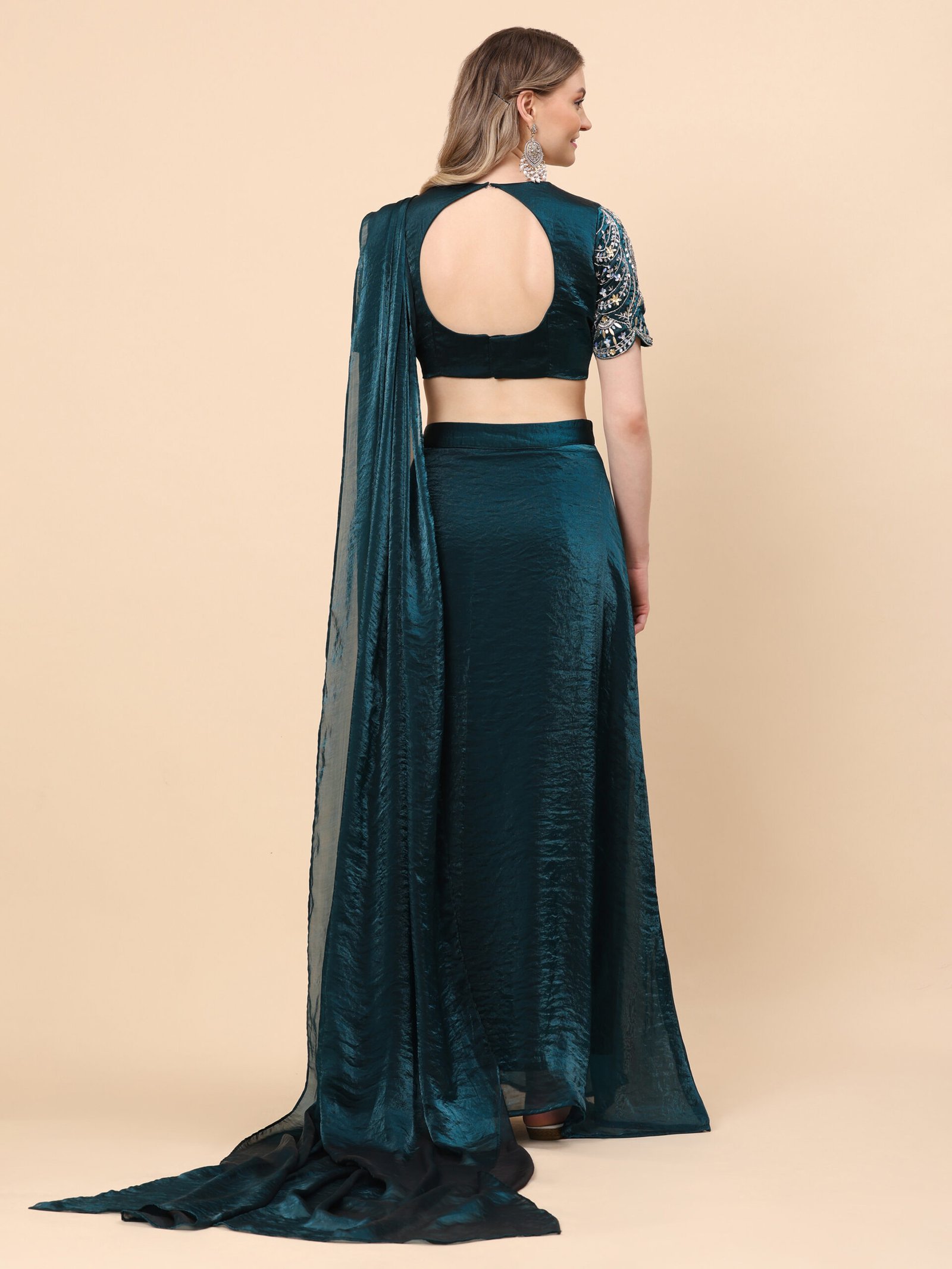 Emerald Majesty Embellished Pre-Draped Saree Set - Image 5