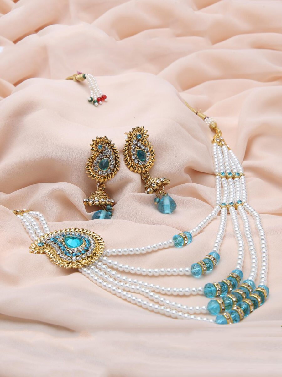 Multi Strand Pearl Strings Gold Plated Side Broch Long Necklace